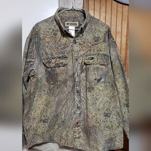 Hunting Camo Long Sleeve Heavy Material Button Up Shirt XL Russell Outdoors